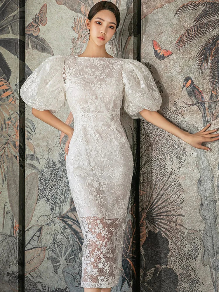 American Retro Dress Summer White Lace Flowers Embroidery O-Neck Lantern Sleeve High Waist Line Elegant Party Dress Women