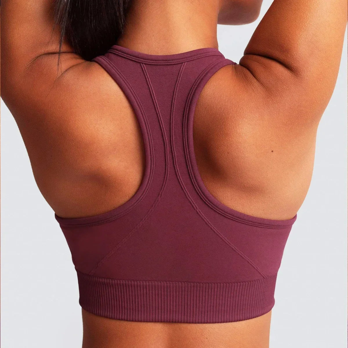 Seamless Gym Yoga Sports Bra and Leggings Running Athletic Workout Clothes Set for Women Wholesale