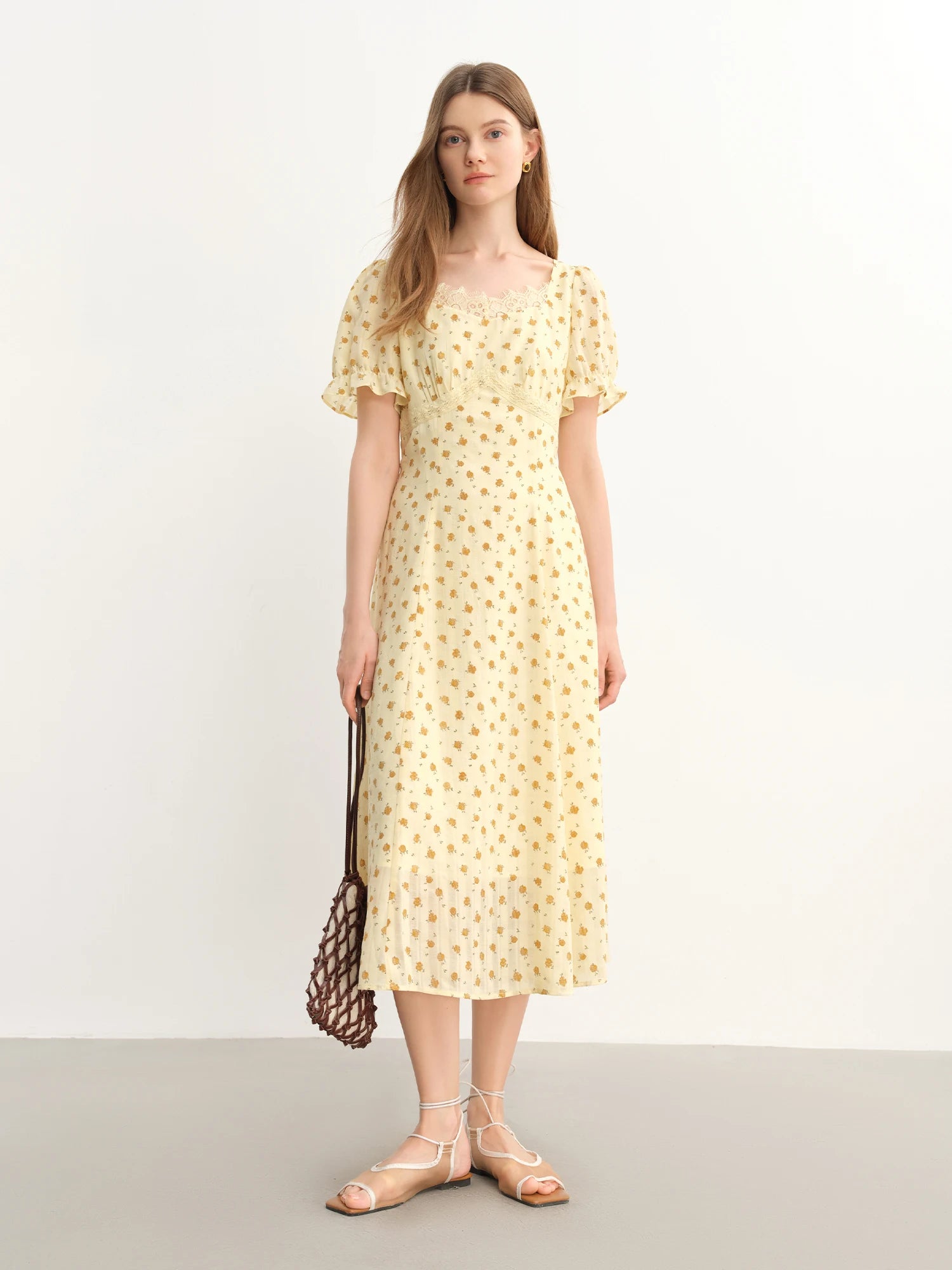 DUSHU Elegant Tailored Mid-Length Plus Size Women's French Lace Patchwork Floral Dress 2025 Summer New Dresses 25DS82823